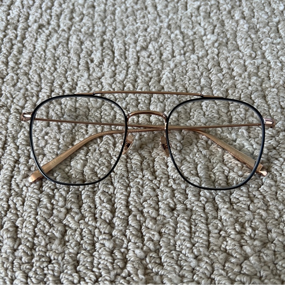 Krewe Optical Earhart Rose Gold + Matte Black NWT
